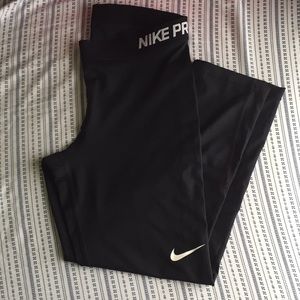 NWOT NIKE PROS